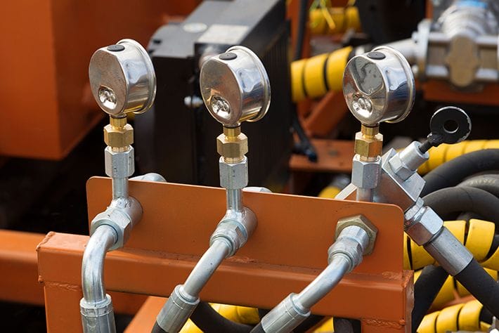Hydraulic equipment and facility